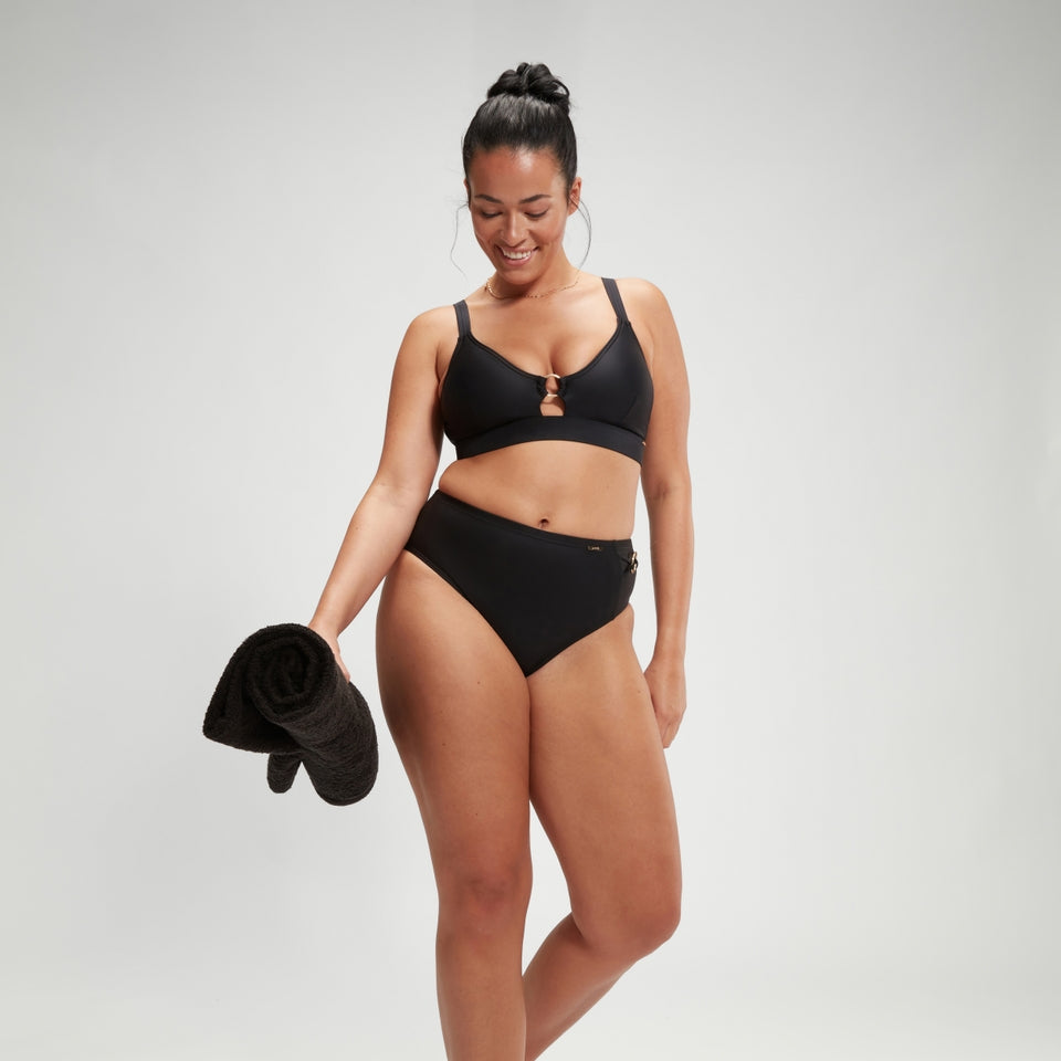 Shaping Triangle Top Black | Speedo