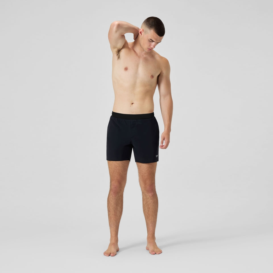 Lookout Solid 16'' Swim Shorts Black | Speedo